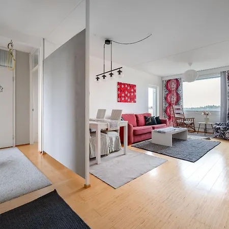 Saris 4 Bedroom With View * טורקו