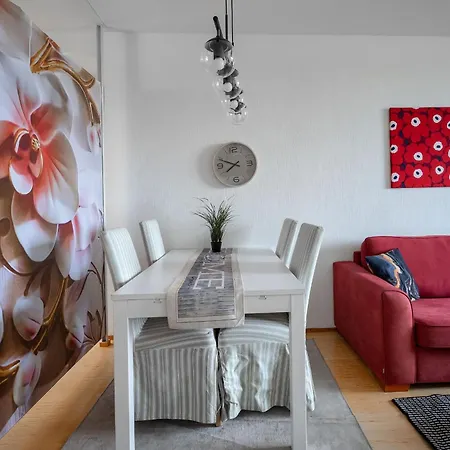 Saris 4 Bedroom With View